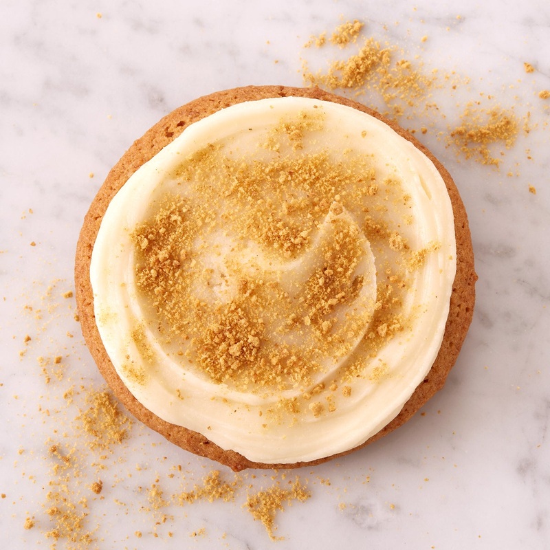 Finest Cheesecake Cookie with Caramel Cream Cheese Icing
